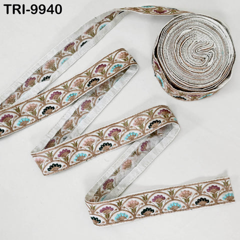 9 Yard White 4 cm Embroidery Trims Ribbon Indian Sari Border Embroidered Crafting Sewing Costume Tote Bags Tablecloth Lampshade Home Decor