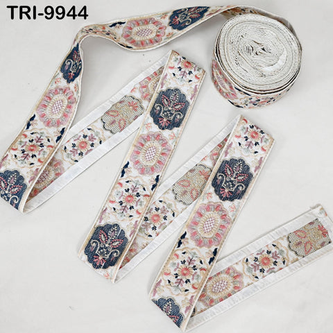 9 Yard White 5 cm Embroidery Trims Ribbons Indian Sari Border Embroidered Crafting Sewing Costume Tote Bags Tablecloth Lampshade Home Decor