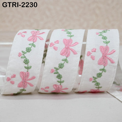 9 Yard Indian Embroidery Ribbons Embroidered Fabric Trim Embellish Saree Tape Sewing Crafting Border Wedding Dress Costume Accessories 32mm