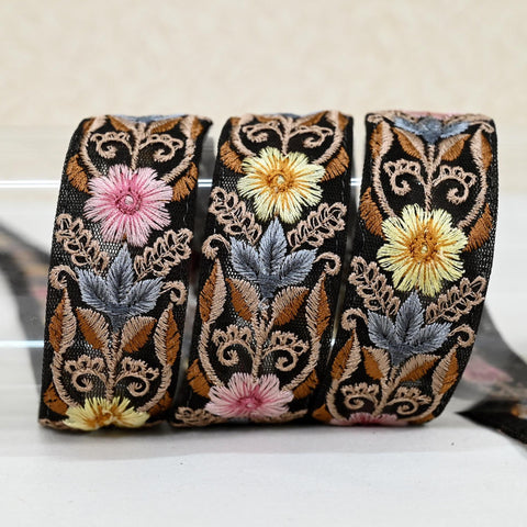 9 Yard 35mm Embroidery Trim Ribbon Tapes | Embroidered Fabric Sari Border | Gift Wrapping Lace Embellishment DIY Sewing Crafting Dog Collars