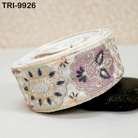 9 Yard White 5 cm Embroidery Trims Ribbons Indian Sari Border Embroidered Crafting Sewing Costume Tote Bags Tablecloth Lampshade Home Decor