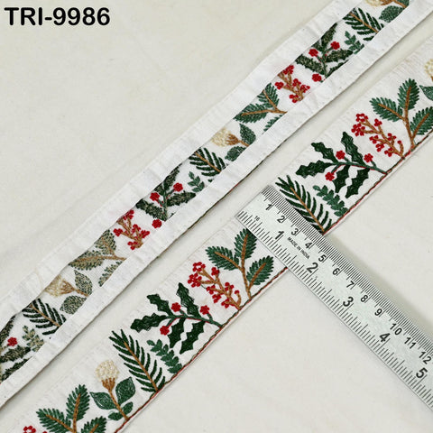 9 Yard White Embroidery Ribbon Fabric Trim Embroidered Border Crafting Sewing Indian Tote Bags Costumes Christmas Holiday Ornaments 4.5 cm
