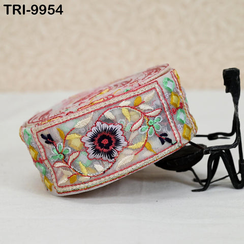 9 Yard Floral Embroidery Ribbon Indian Embroidered Trim Saree Border DIY Crafting Costume Christmas Decoration Embellishment Trimmings 5 cm.