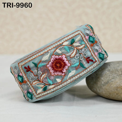 9 Yard Floral Embroidery Ribbon Indian Embroidered Trim Saree Border DIY Crafting Costume Christmas Decoration Embellishment Trimmings 5 cm.