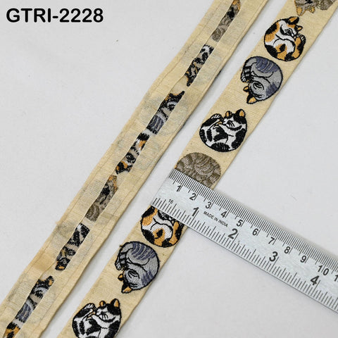 9 Yard Indian Embroidered Sleepy Cat Trim Ribbon – Sewing Crafting Saree Border Accessories