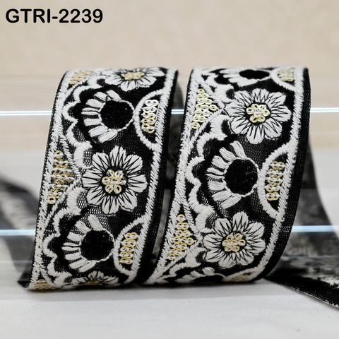 9 Yard White Embroidery Ribbon 4cm Fabric Trim Embroidered Border DIY Crafting Sewing Indian Tote Bags Theatrical Costumes Holiday Ornaments