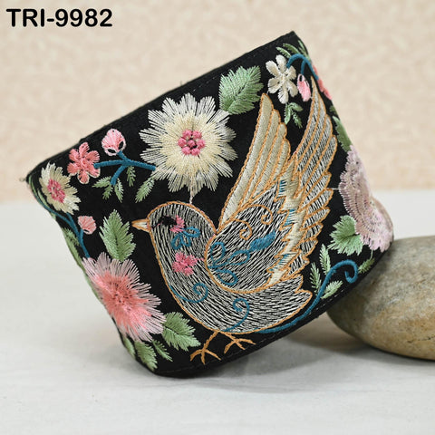 9 Yard Embroidery Pigeon Bird Ribbons Trims Embroidered Fabric Saree Border Theatrical Costumes Christmas Sewing Holiday Decorations 9 cm