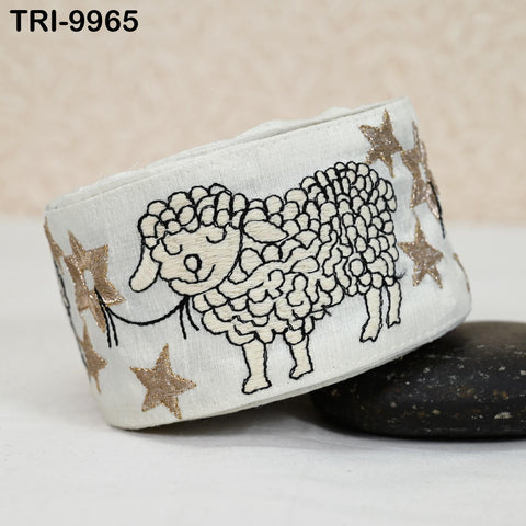 9 Yard Embroidery Ribbon Trims Embroidered Sheep Fabric Border Crafting Theatrical Costumes Christmas Sewing Holiday Decorations 6 cm White