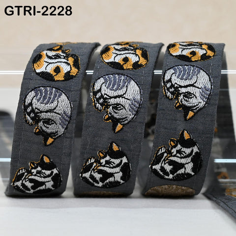 9 Yard Indian Embroidered Fabric 25 mm Trim Embellishment Saree Ribbons Tape Sewing Crafting Embroidery Border Wedding Costumes Accessories