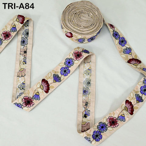 9 Yard Beige Indian Embroidery Ribbons 5cm Trim DIY Crafting Sewing Saree Border Embroidered Tote Bag Theatrical Costumes Holiday Ornaments