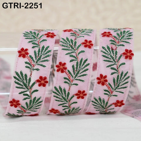 9 Yard Embroidered Fabric 3 CM Trim Gift Wrapping Ribbons Indian Sari Embellishment Sewing DIY Crafting Border Embroidery Cushion Lace