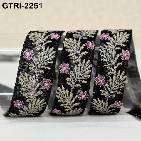 9 Yard Embroidered Fabric 3 CM Trim Gift Wrapping Ribbons Indian Sari Embellishment Sewing DIY Crafting Border Embroidery Cushion Lace