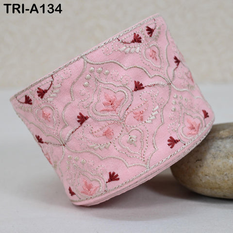 9 Yard Indian Trims Embroidered Decorative Fabric Laces Sari Border Ribbon Home Decor Sewing Accessory DIY Crafting Victorian Handbags 8cm