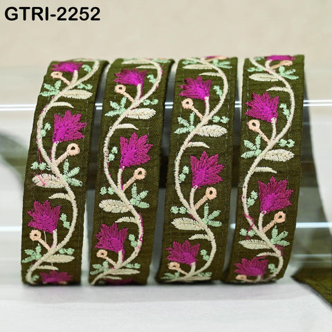 9 Yard 3cm Embroidery Ribbon for Kids Crafting Sewing Costumes Dog Collar Tote Bags, Lampshades, Holidays Decor Embroidered Embellishment