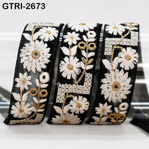 9 Yard Embroidery Ribbon for Kids Crafting Sewing Costumes Dog Collar Tote Bags, Lampshades, Holidays Decor Embroidered Embellishment 3cm