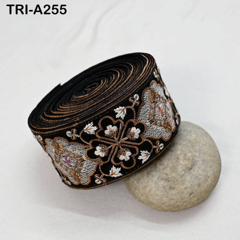 9 Yard Indian Embroidered Trim for Dresses, Sarees, Costumes – 6CM Wide Border