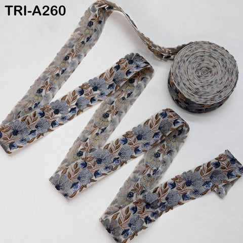 9 Yard Grey Floral Sari Embellishment for Crafts Embroidery Indian Dresses Sewing Indian DIY Crafting Wear Saree Border Embroidered Ribbon