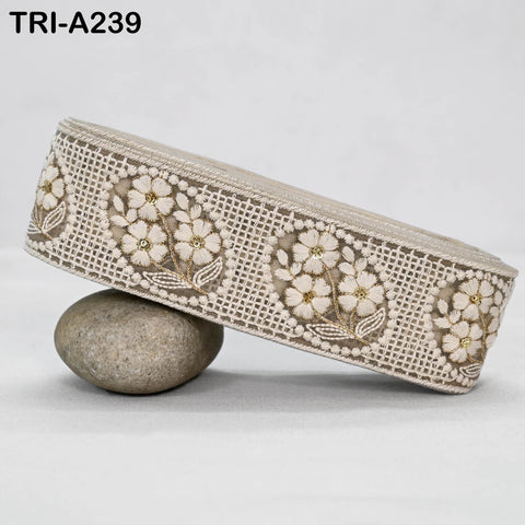 9 Yard Indian Beige Embroidered Net Fabric Trim 6 cm Ribbon Embellishment Cushion DIY Craft Sari Border Wedding Saree Tape Embroidery Dress