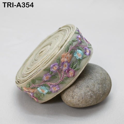 9 Yard Lavender Embroidery Ribbon 4cm Trim Embroidered Indian Sari Embellishments Crafting Tote Bags Trimming Headbands Saree Border