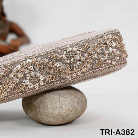 9 Yard Champagne Indian Beaded Trim Ribbon: Sari Border, Craft, Lampshade, Handbag Embellishment