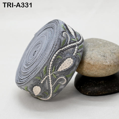 9 Yard Steel Grey Floral Sari Embellishment for Crafts Embroidery Indian Dresses Sewing Indian DIY Crafting Wear Saree Embroidered Ribbon