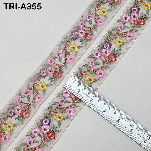 Embroidered Pink Floral Ribbon Trim – 4cm Wide Indian Sari Embellishment for Crafts