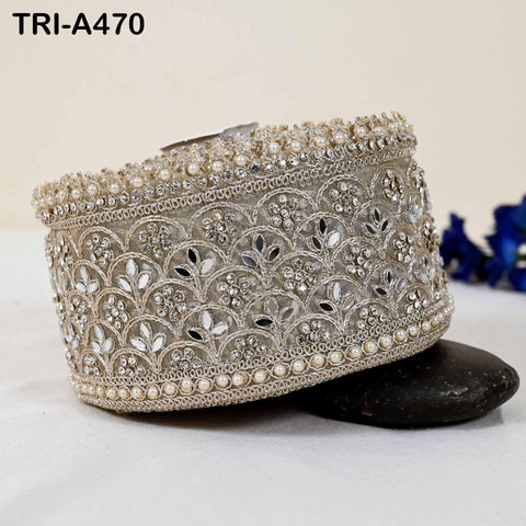 1 Meter Dull Gold Mirror Beaded Trim: Scallop Edge Sari Border (8.89cm)