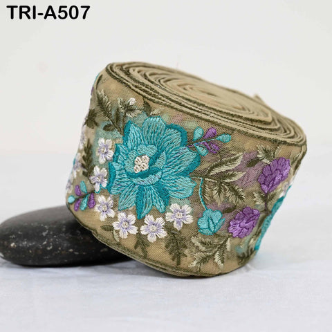 Sari Border Trim, Embroidered Green Ribbon, Viscose Tulle | 8cm Wide, 1 Meter Length | For Costumes and Home Decor