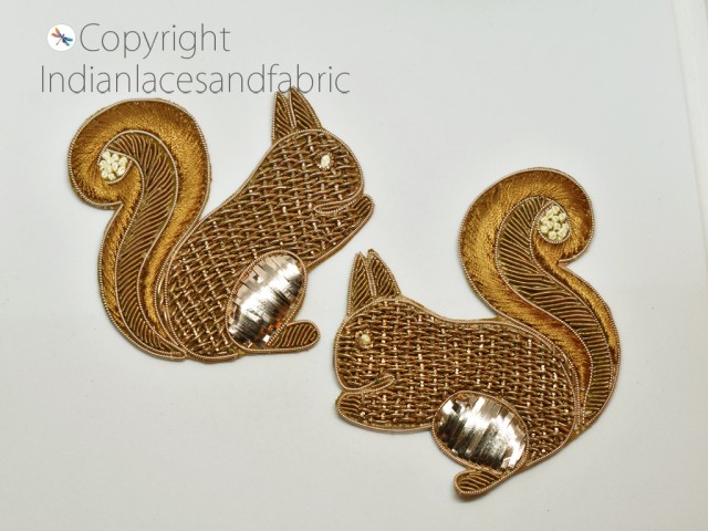 1 Pair Indian Handcrafted Sewing Appliques Decorative Squirrel Patches Dresses Appliques Golden Christmas Crafting Decor Bags Making Patches