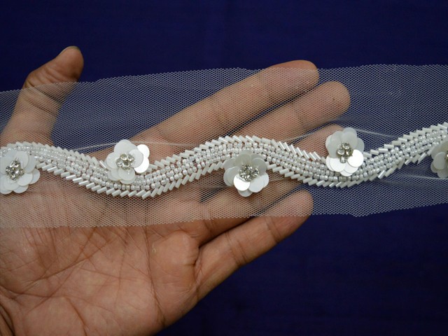 Decorative white beaded wedding dresses ribbon boutique material costume laces crafting sewing net fabric sari border bridal belt sashes trim by 3 yard home décor party wear lehenga tape