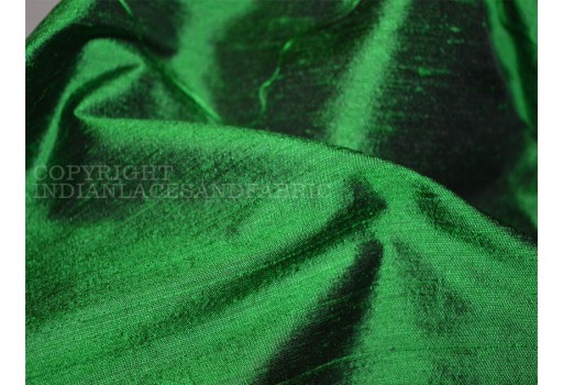 Iridescent indian green pure dupioni raw silk fabric by the yard plain dupion costume wedding dresses pillows cushions table covers crafting festival wear silk fabric