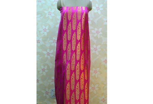 Magenta And Gold Varanasi Silk Brocade Jacquard Cloth By The Yard Jacket Sewing Material Bridal Clutches Wedding Lehnga Dress Fabric