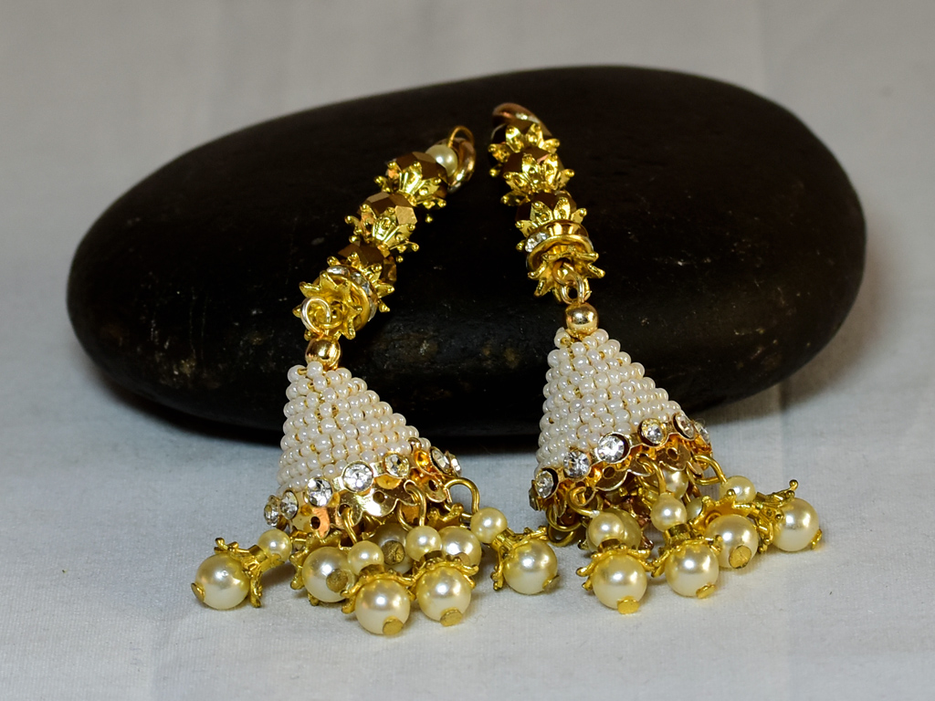 1 Pair Decorative Indian Handmade Ivory Gold Beaded Tassels Decor DIY Crafting Jewelry Charms Embellishment Bridal Curtains Tiebacks Latkans