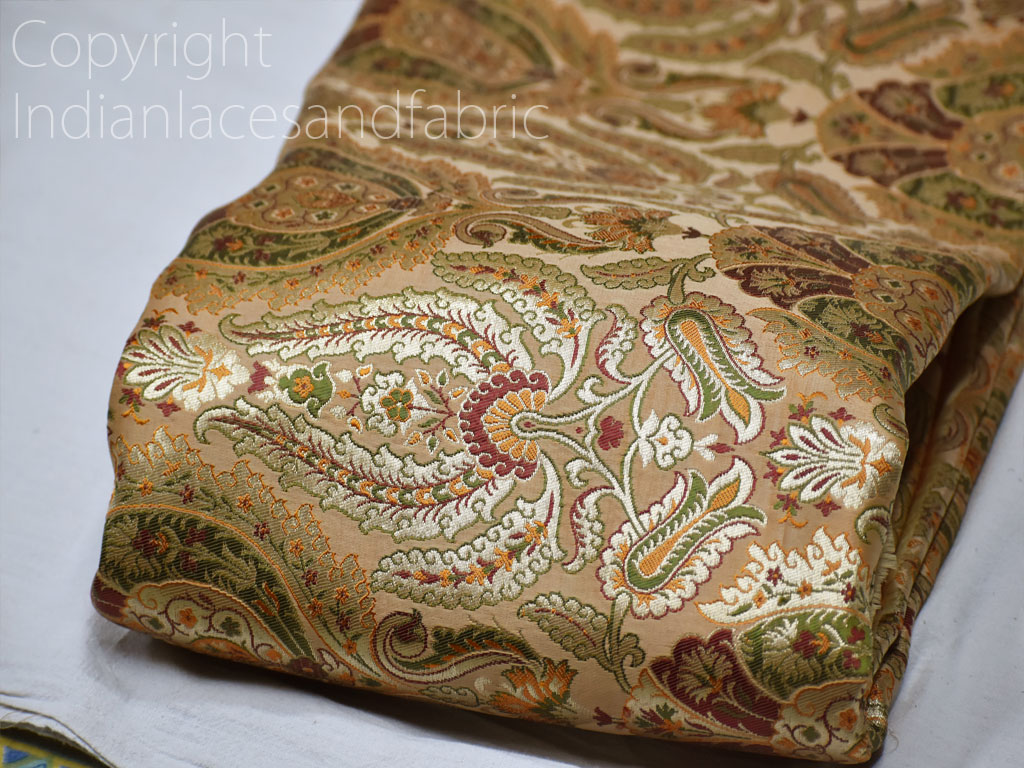 what is brocade fabric