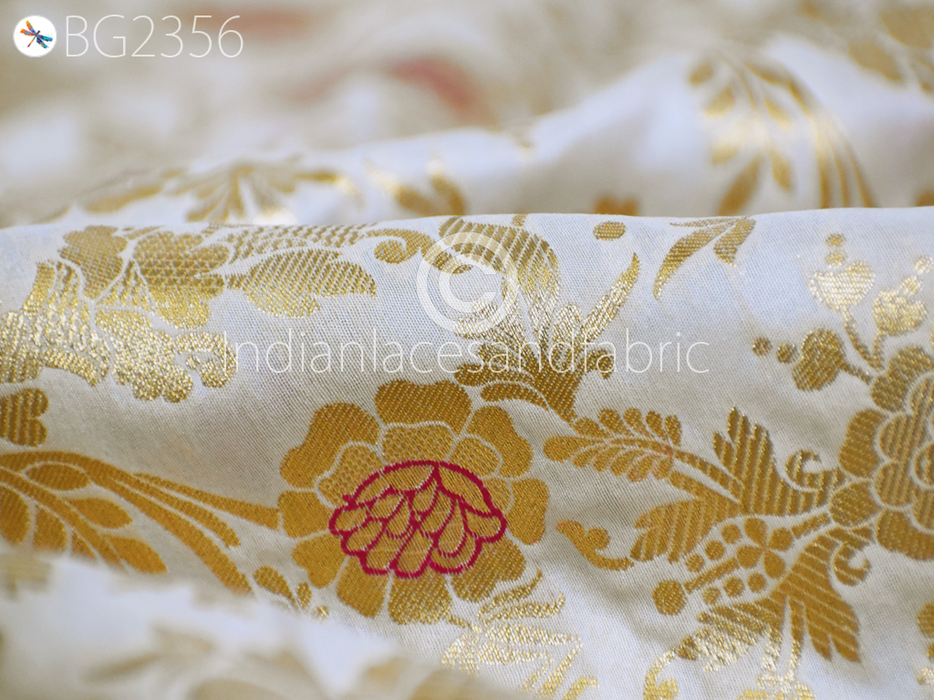White Embroidered Brocade Lehenga – Lashkaraa India