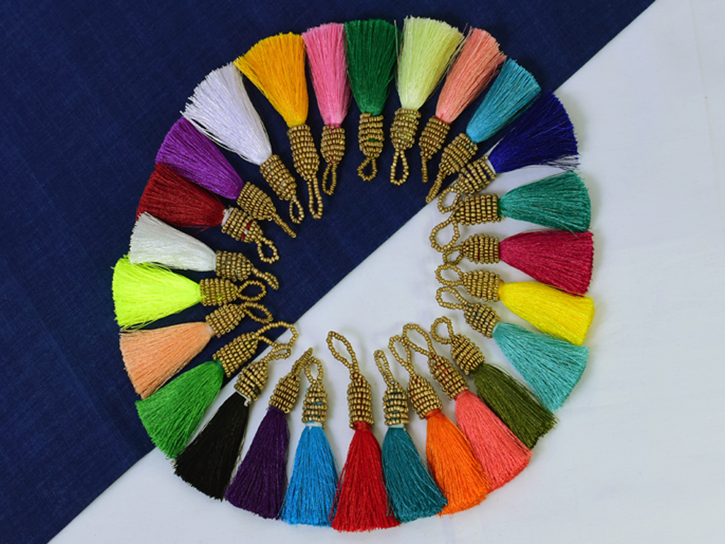 30 Beaded Tassels Jewelry Making Decorative Handmade DIY Crafting Thread Tassels Christmas Home Decor Charms Gypsy Latkan Keychains