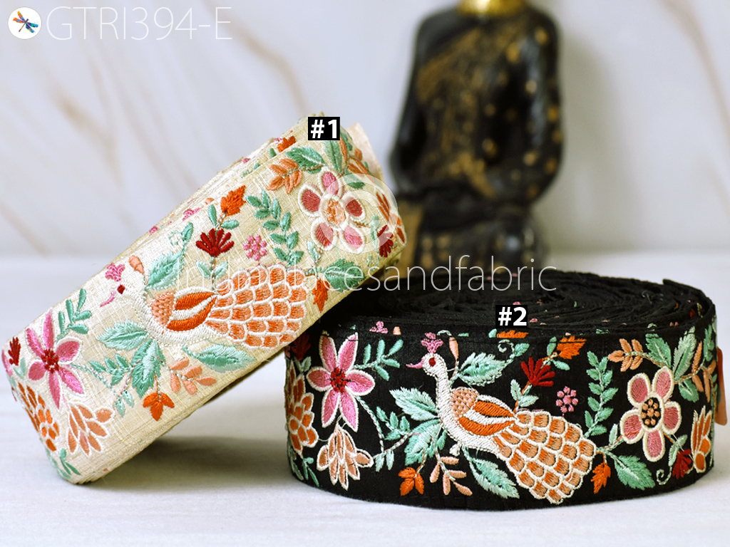 Shop Original Sabyasachi Belts, Bags & Clutches Online | Ensemble